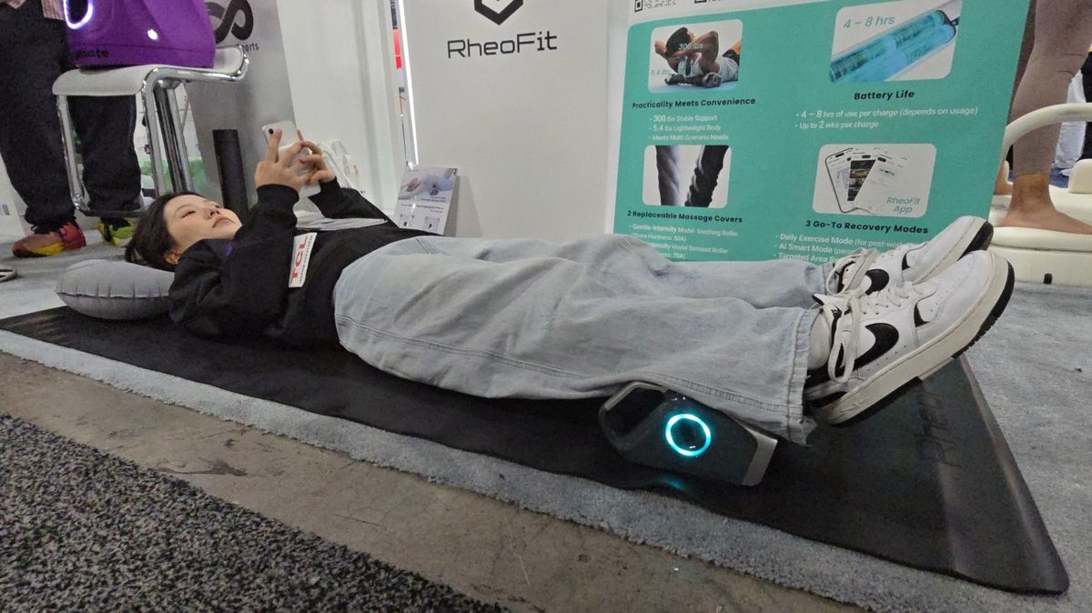 Automatický masér zregeneruje celé tělo z pohodlí domova